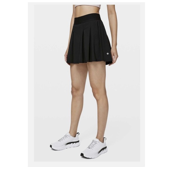 Lululemon Women's Skort Black Pleated‎ Run Tennis Golf Sz 8 Gym Training Pockets